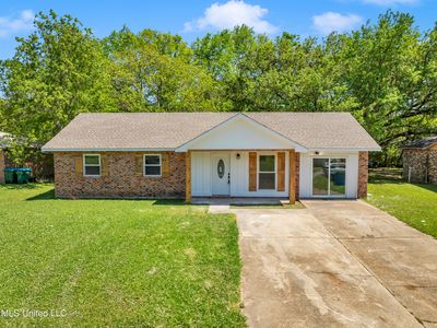 2136 Shadowwood Cir
