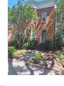 434 W Princess Anne Rd