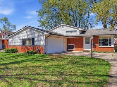 12307 Wheaton Dr