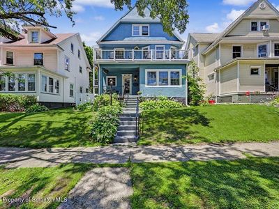 715 N Irving Ave
