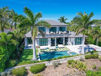 2810 SW Rivers End Way