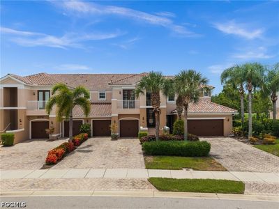 10391 Glastonbury Cir APT 202