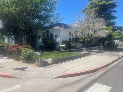 341 W Arroyo St