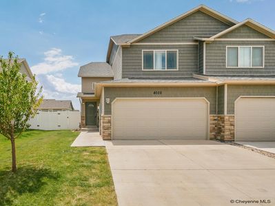 4028 Little Moon Trl