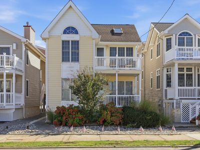 1939 Asbury Ave #2