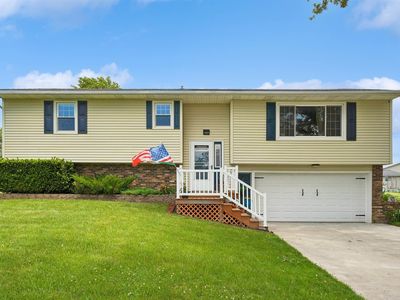 Property at 1605 3rd St, Eldora, IA