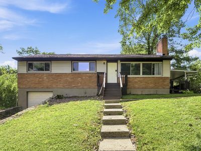 8710 Mockingbird Ln