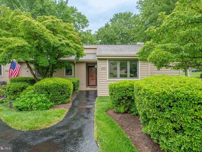 869 Jefferson Way