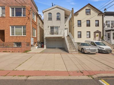 1216 Central Ave