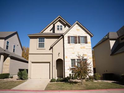 13501 Metric Blvd Unit 15