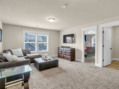 128 Summer Oak Ln