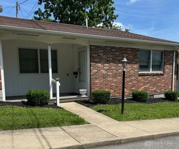 Property at 121 E South St APT 3, Hillsboro, OH
