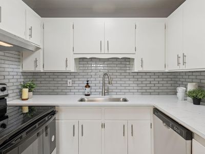 11235 12th Ave N APT 7