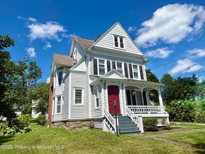 315 S Main St