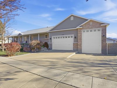 11787 S History Dr