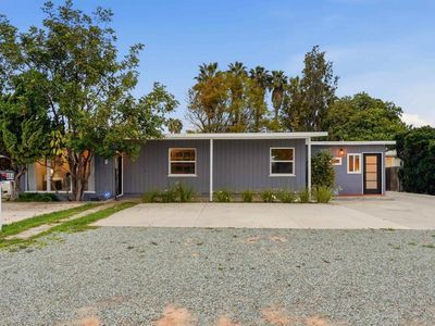 462-464 E Emerson St