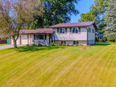 3925 N Avalon Dr