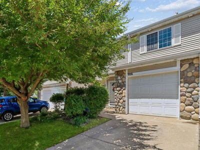 3799 Village Run Dr #906-DES