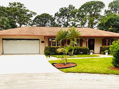 3430 Avenue Villandry