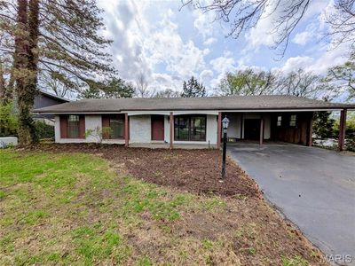 141 Meadowlark Dr