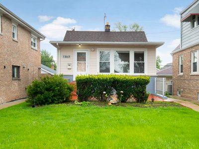 7317 W Pensacola Ave