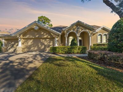 125 Falling Water Dr