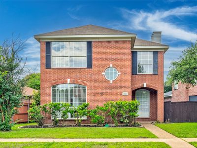 559 Raintree Cir