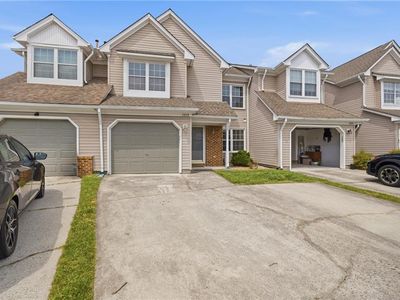 1915 Abbotsbury Ct