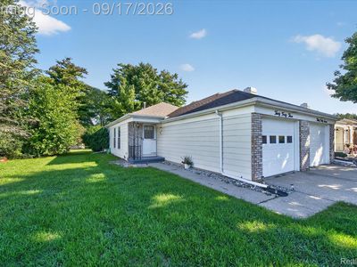 3043 Vineyard Ln