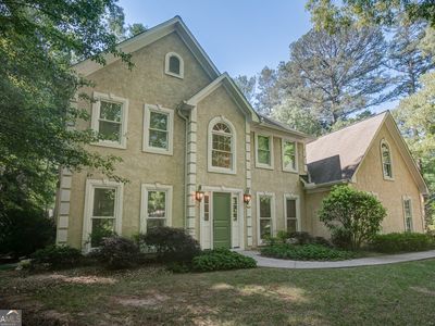 324 Legacy Ln