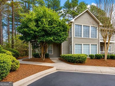 1303 Country Park Dr SE