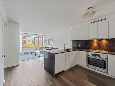 385 1st Ave APT 8D