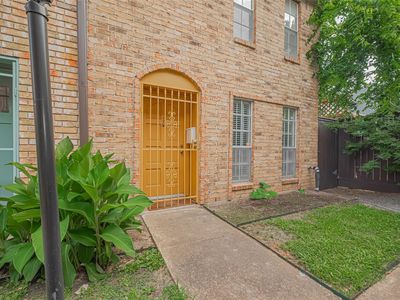 1715 Moritz Dr APT 8