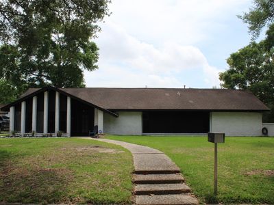 204 Southwood Cir
