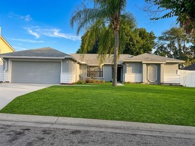 1029 Windsong Cir