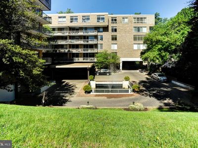 4100 Cathedral Ave NW #512