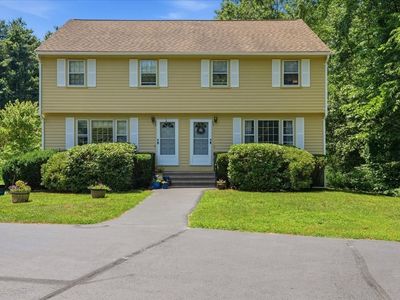 30 Bartlett St