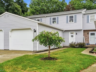 Property at 435 Abbeyville Rd #E-5, Medina, OH