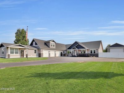 1634 W Polo Green Ave