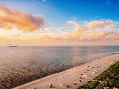 4201 Collins Ave APT 2301