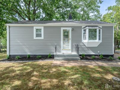 70 Gordon Ave