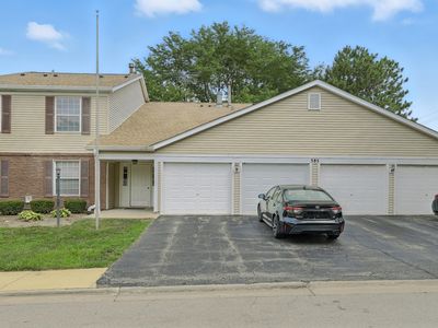 385 Newport Ln APT D1