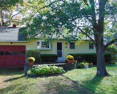 198 Lake Shore Drive