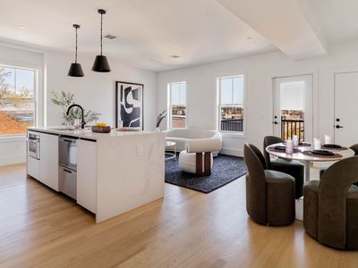 32 Condor St #6A