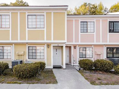 1216 Pinegrove Dr. UNIT 59-B