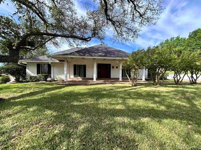 Property at 1010 Pamela St, Henderson, TX