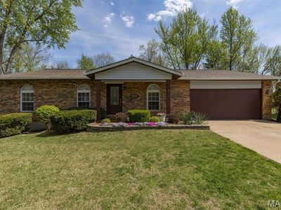 4452 Dantonaire Pl