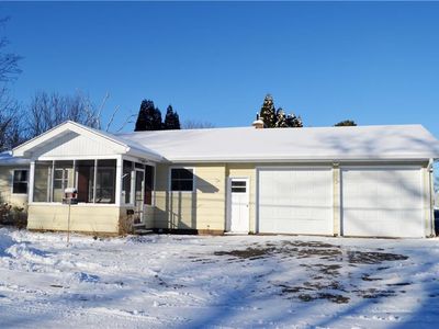 15 1/2 West KNAPP Street