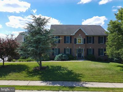 206 Phoenix Dr
