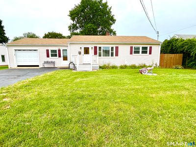 13 Hemlock Drive